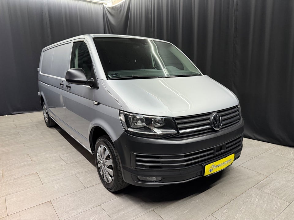 VW Transporter 2,0 TDi 150 Kassevogn DSG lang