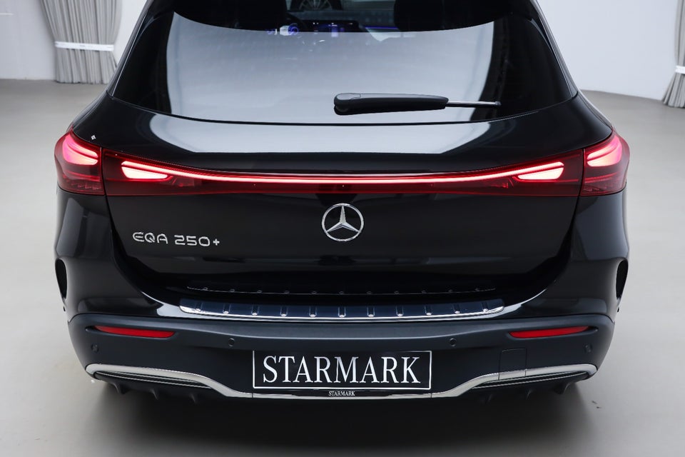 Mercedes EQA250+ AMG Premium 5d
