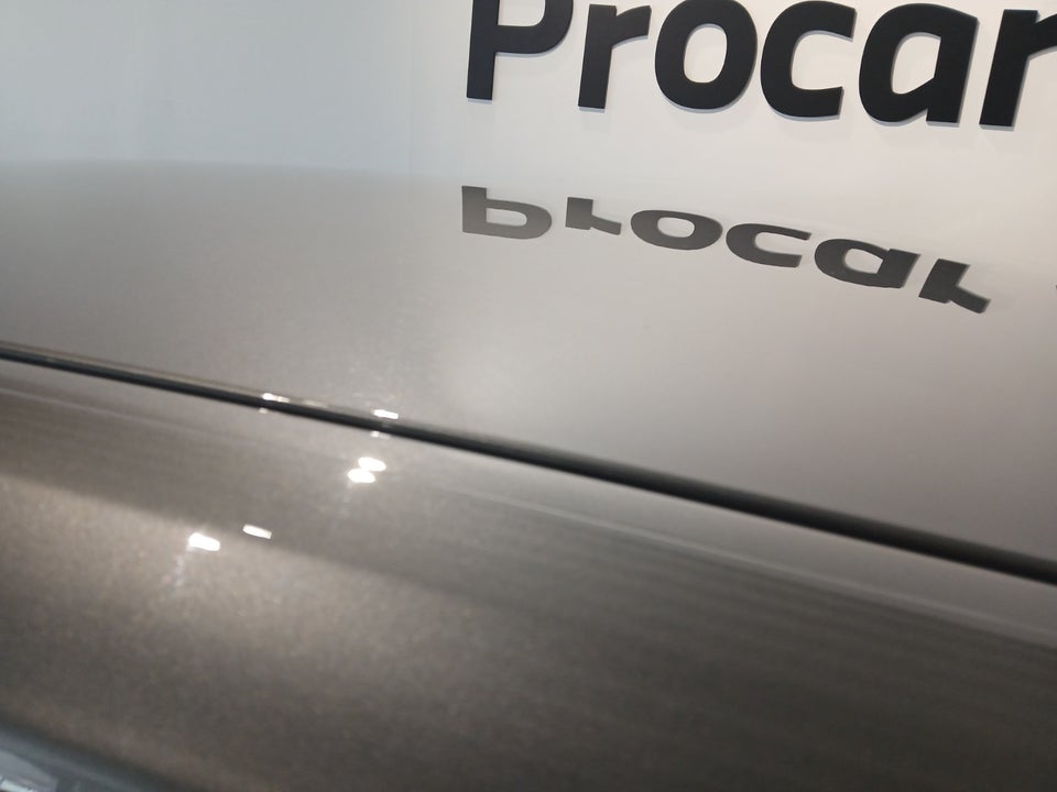 BMW iX2 eDrive20 M-Sport 5d