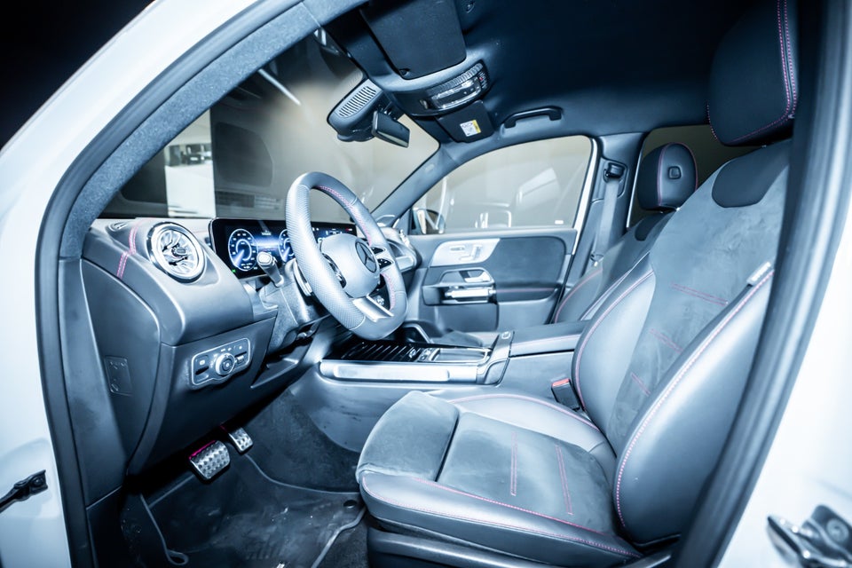 Mercedes EQB250+ AMG Premium 5d
