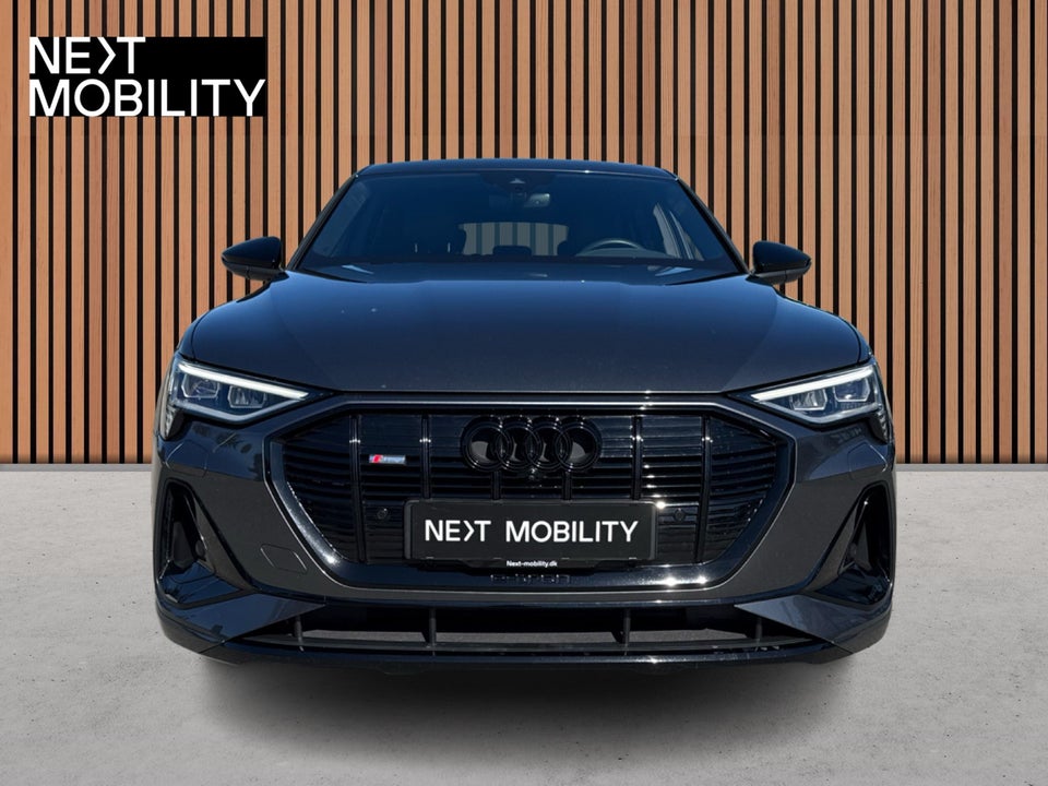 Audi e-tron 55 S-line quattro 5d