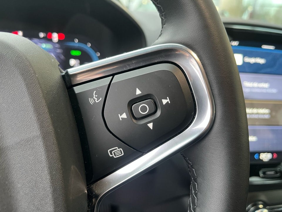 Volvo XC40 ReCharge Extended Range Core 5d