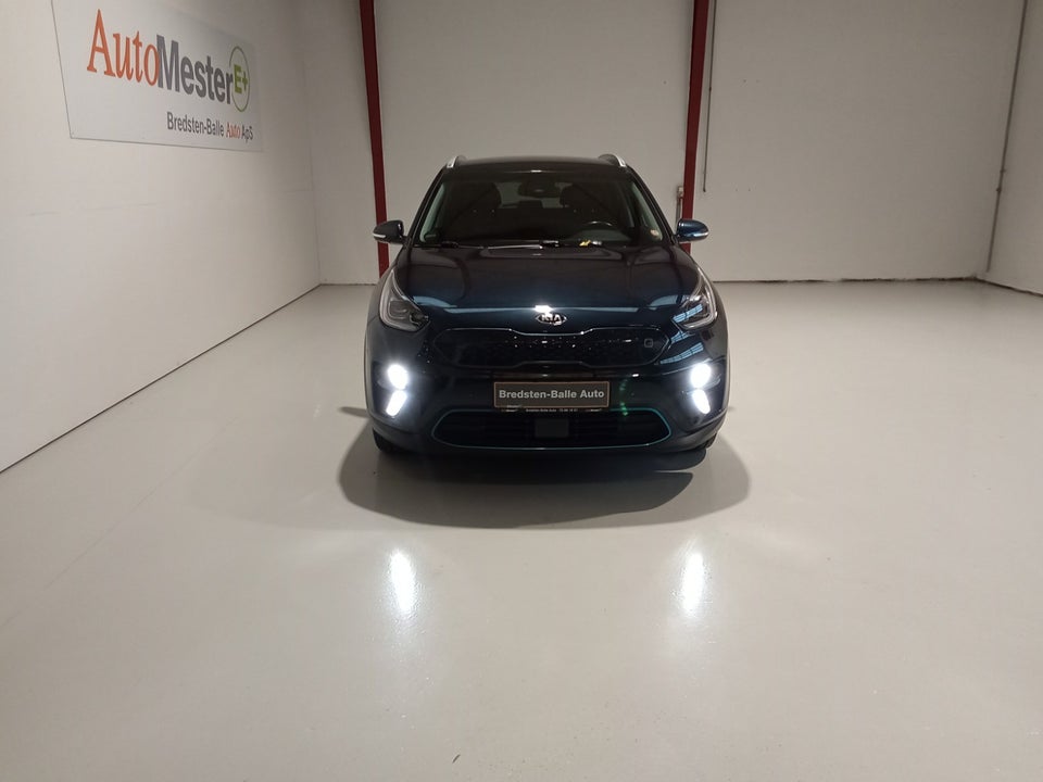 Kia e-Niro 64 Advance 5d