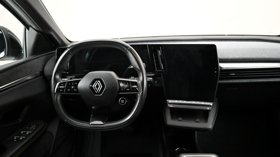 Renault Megane E-Tech 60 Techno 5d