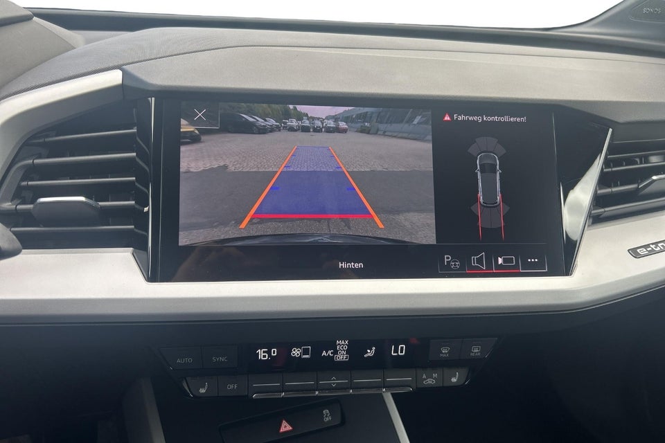 Audi Q4 e-tron 45 quattro 5d