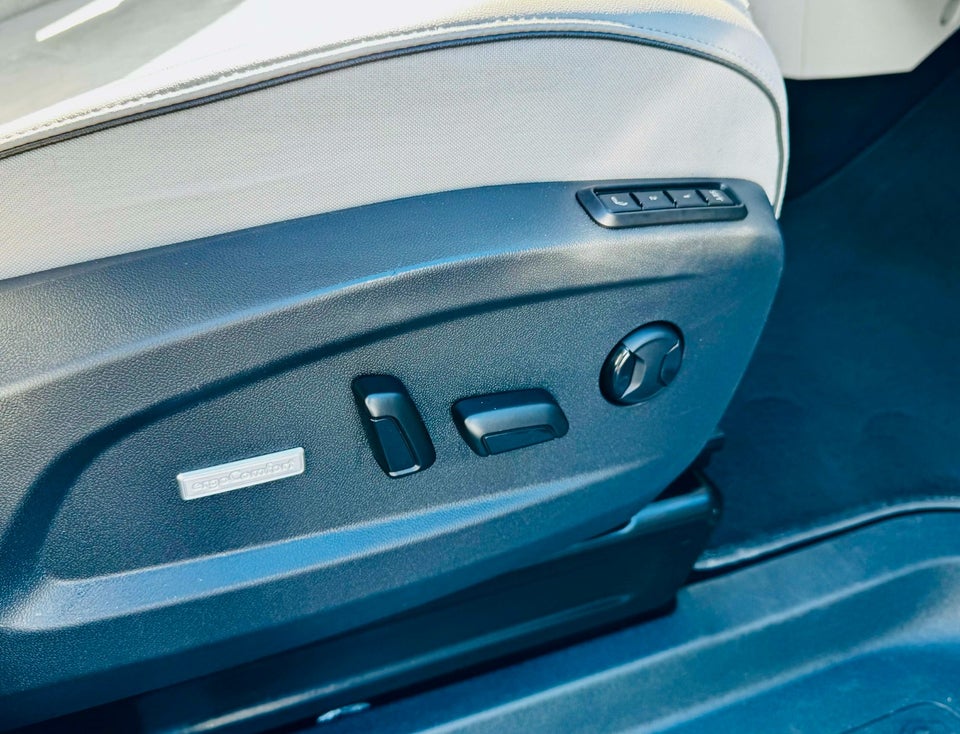 VW ID.Buzz 77 Style SWB 5d