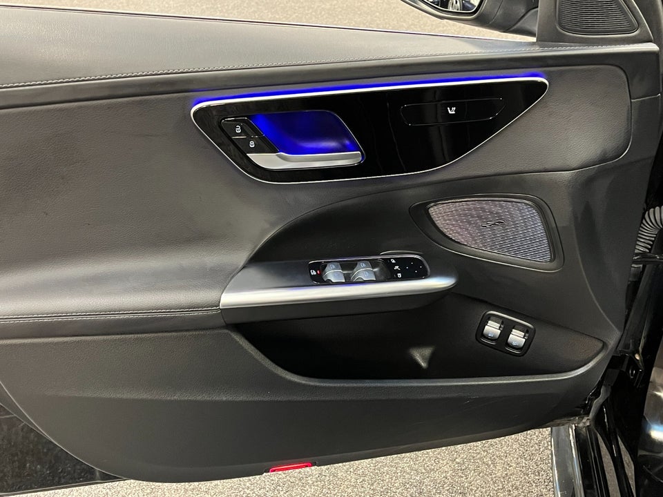 Mercedes C300 e 2,0 Business AMG stc. aut. 5d