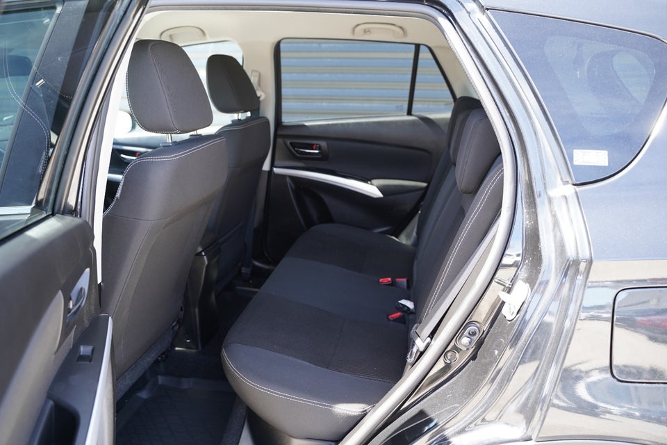 Suzuki S-Cross 1,4 mHybrid Active 5d