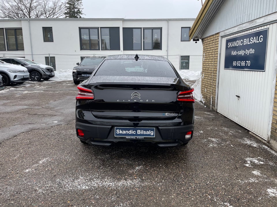 Citroën ë-C4 X 50 Shine 4d