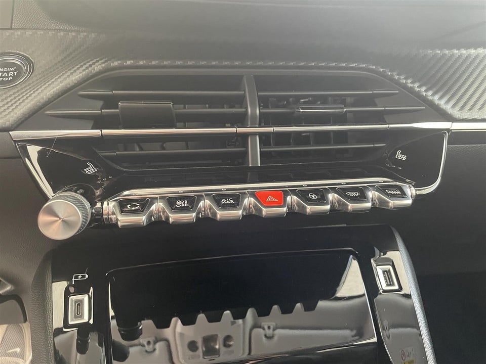 Peugeot 2008 1,5 BlueHDi 130 Allure Pack EAT8 5d