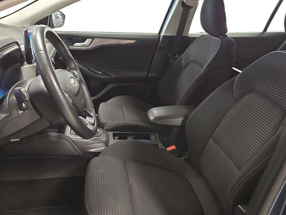 Ford Focus 1,0 EcoBoost Titanium stc. Van 5d