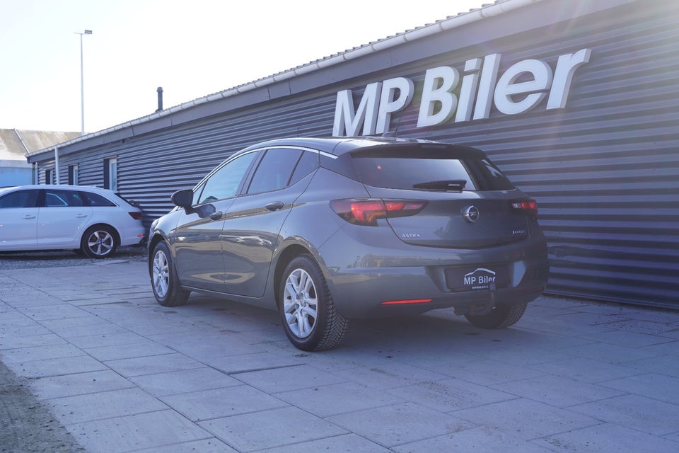 Opel Astra 1,0 T 105 Enjoy 5d