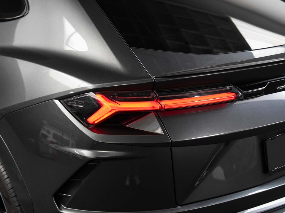 Lamborghini Urus 4,0  5d