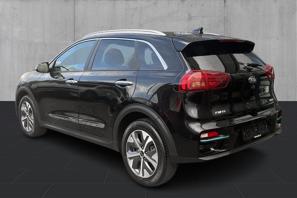 Kia e-Niro 64 Advance 5d