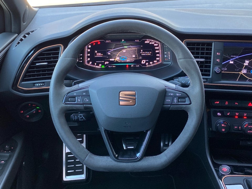 Seat Leon 2,0 TSi 300 Cupra ST DSG 4Drive 5d