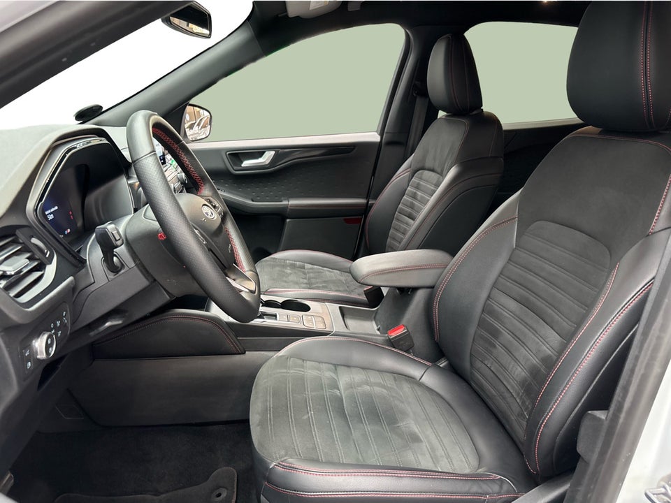 Ford Kuga 2,5 PHEV ST-Line X CVT 5d