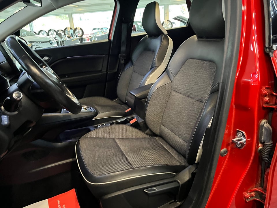 Renault Captur 1,6 E-Tech Intens 5d