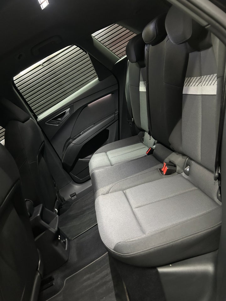 Audi Q4 e-tron 45 S-line 5d