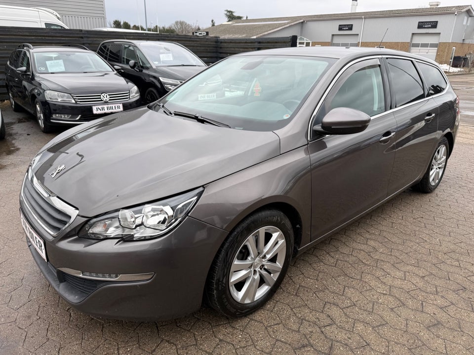 Peugeot 308 1,6 BlueHDi 120 Active SW 5d
