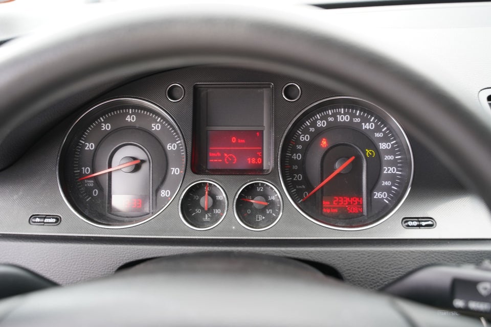 VW Passat 1,6 FSi Comfortline Variant 5d