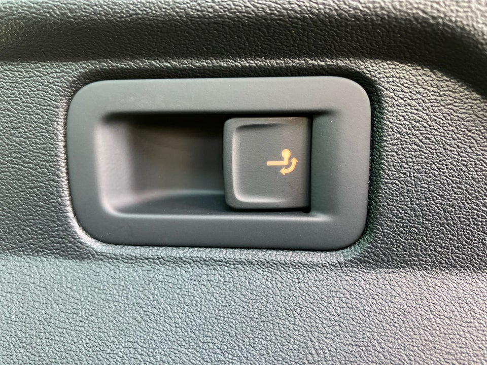 VW ID.4 77 Move Van 5d