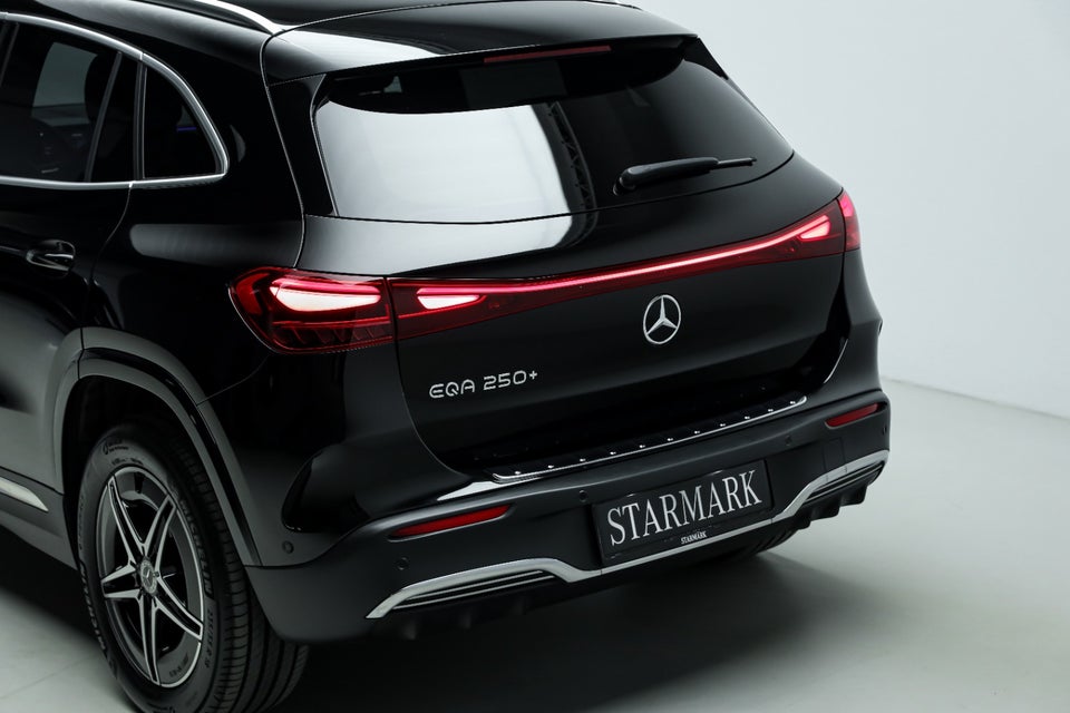 Mercedes EQA250+ AMG Advance 5d