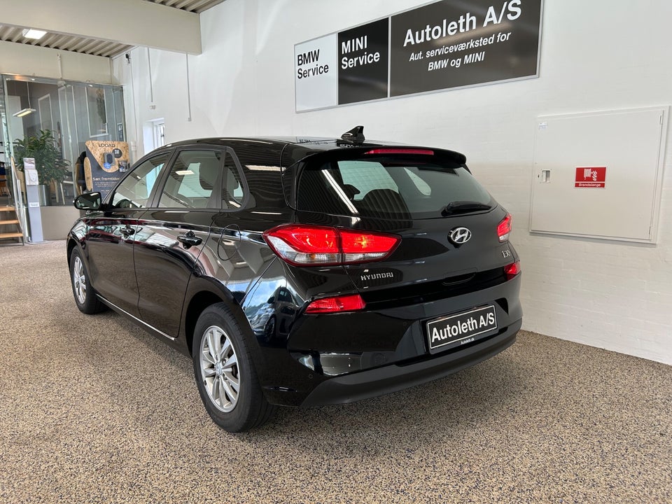 Hyundai i30 1,0 T-GDi Select 5d