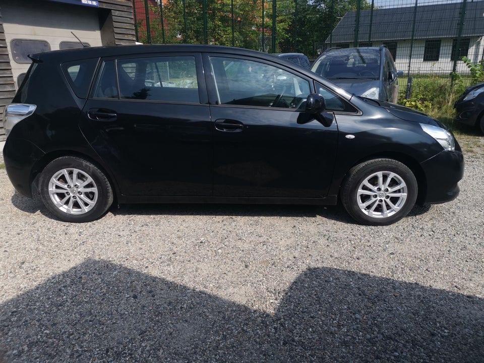 Toyota Verso 1,8 T3+ 7prs 5d