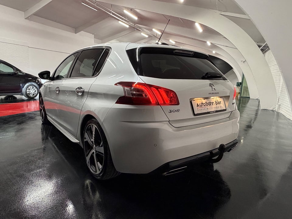 Peugeot 308 1,6 e-THP 205 GT 5d