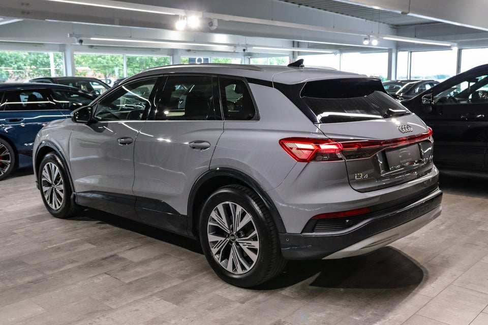 Audi Q4 e-tron 40 Advanced 5d