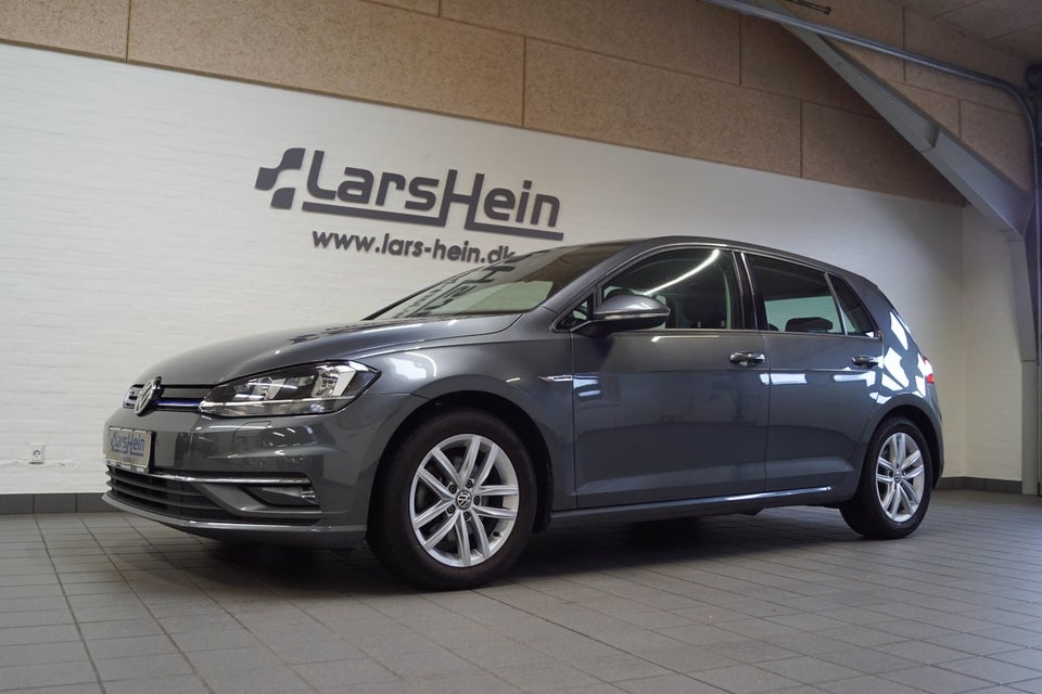 VW Golf VII 1,5 TSi 130 Comfortline DSG 5d