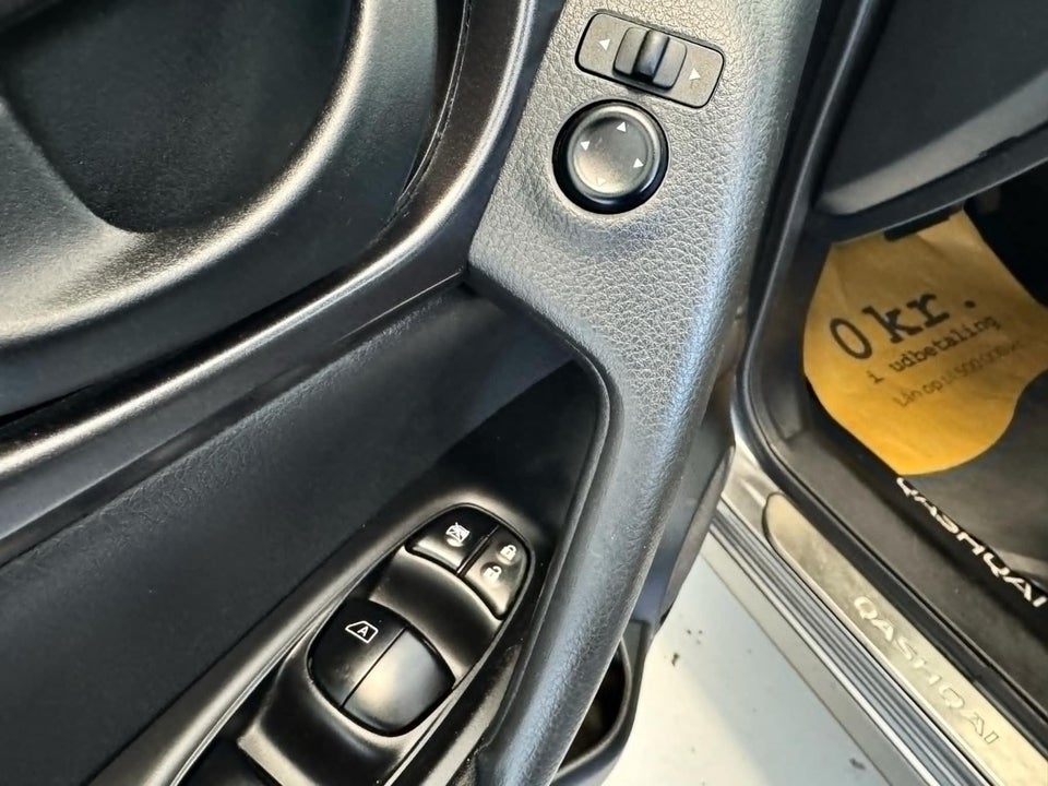 Nissan Qashqai 1,2 Dig-T 115 N-Connecta X-tr. 5d