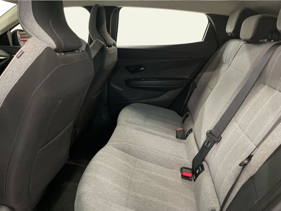 Renault Megane E-Tech 40 Equilibre 5d