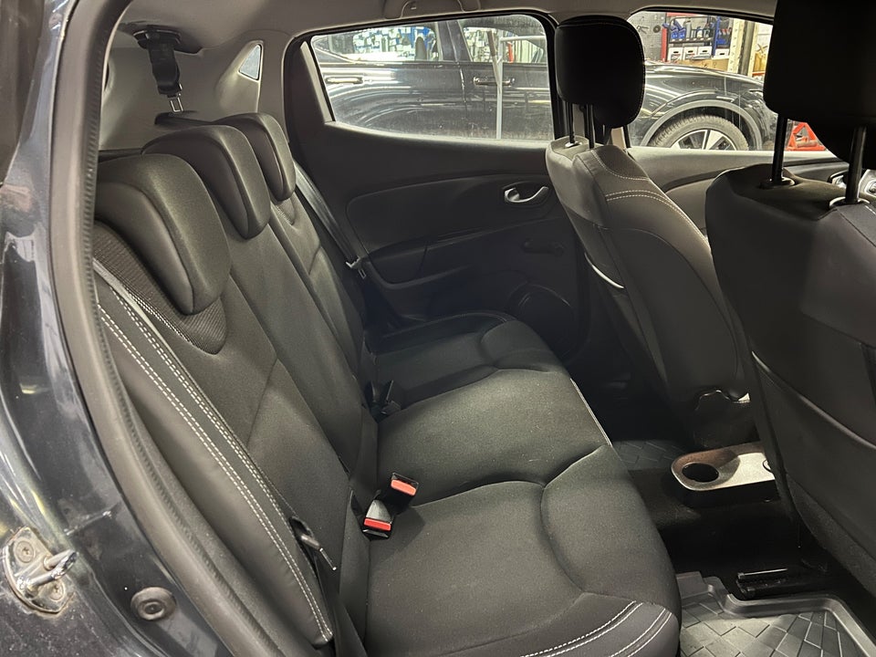 Renault Clio IV 1,5 dCi 90 Zen 5d