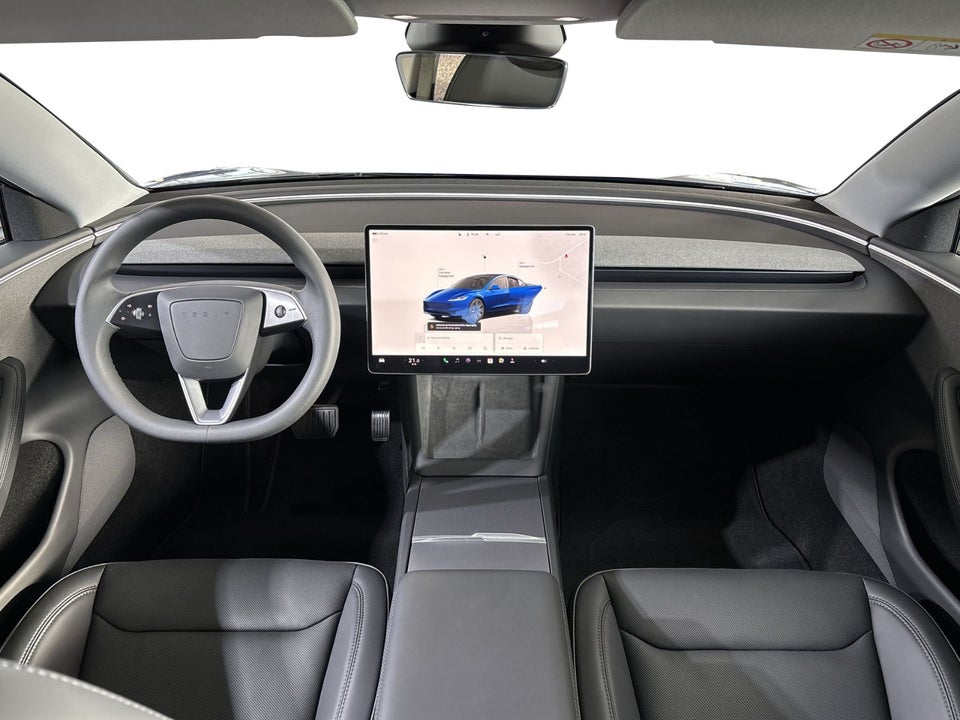 Tesla Model 3 Long Range RWD 4d