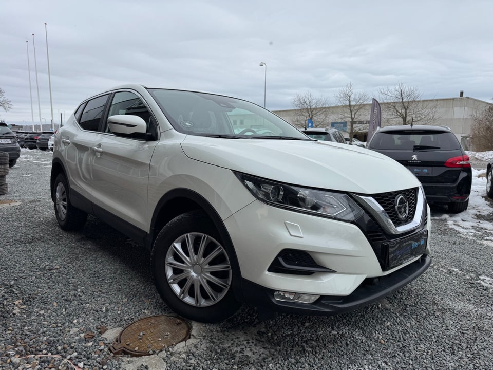 Nissan Qashqai 1,2 Dig-T 115 N-Connecta 5d