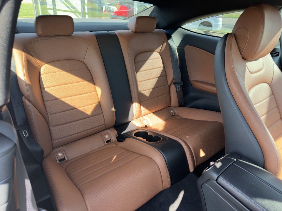Mercedes C200 2,0 Coupé aut. 2d