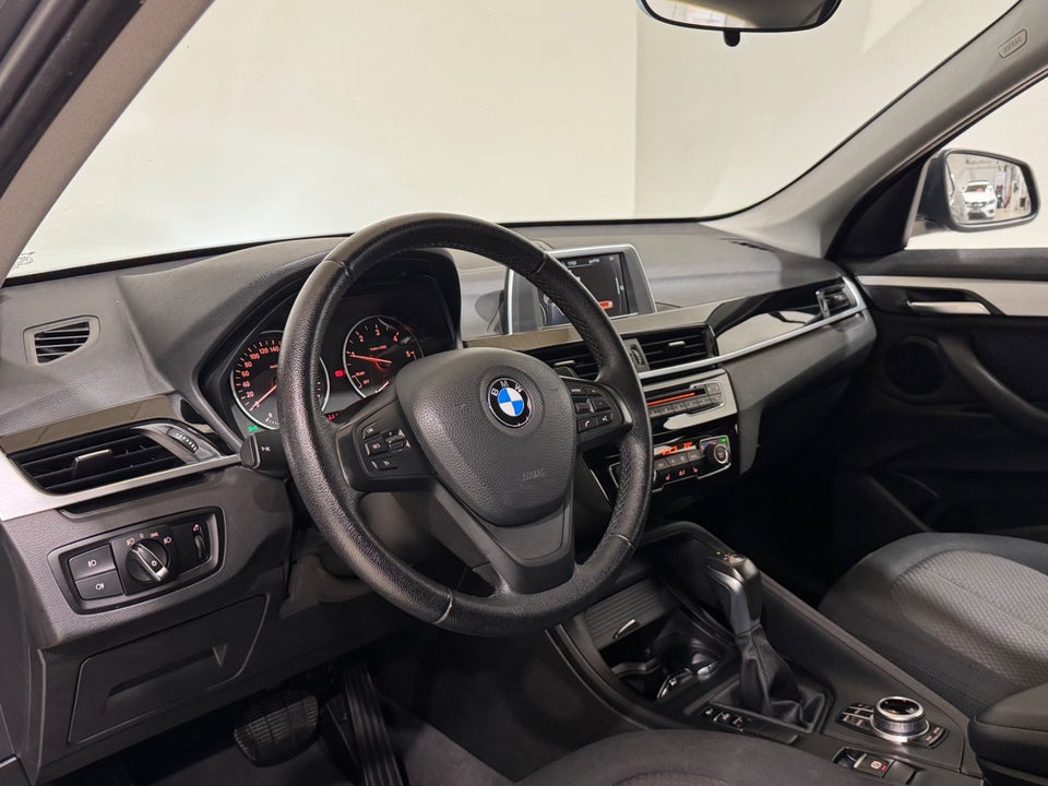 BMW X1 2,0 sDrive18d Advantage aut. 5d