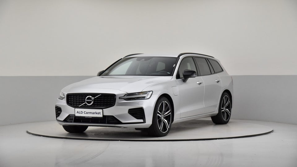 Volvo V60 2,0 T6 ReCharge R-Design aut. AWD 5d