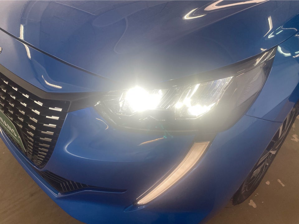 Peugeot 208 1,2 PureTech 100 Allure 5d