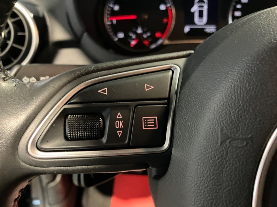 Audi A1 1,0 TFSi 95 Ultra Sportback S-tr. 5d