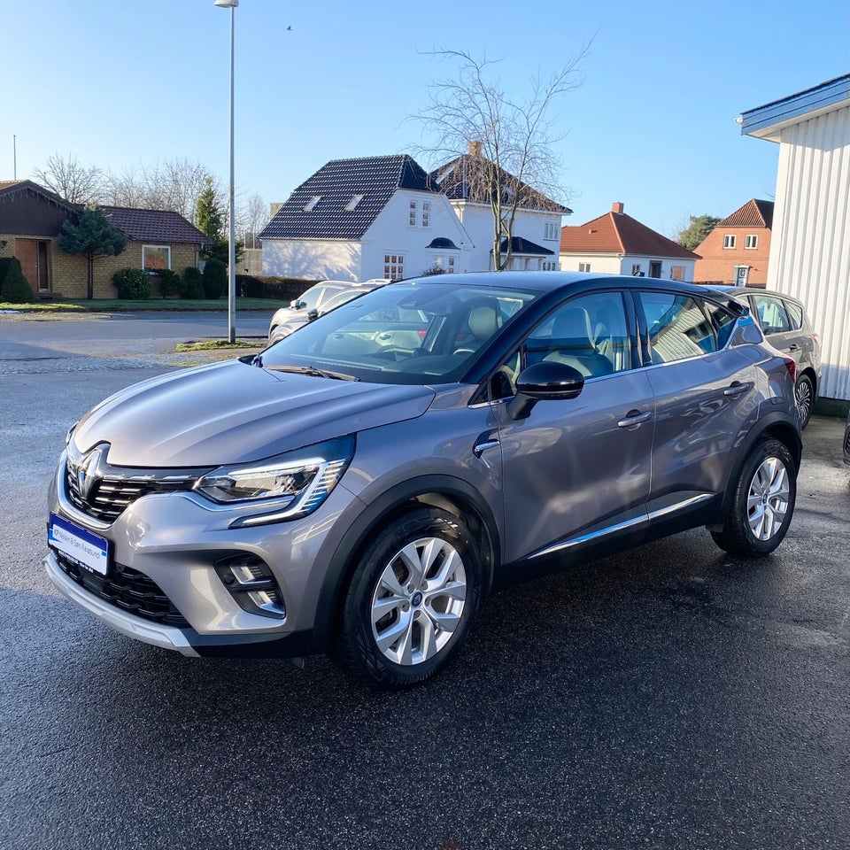 Renault Captur 1,6 E-Tech Intens 5d