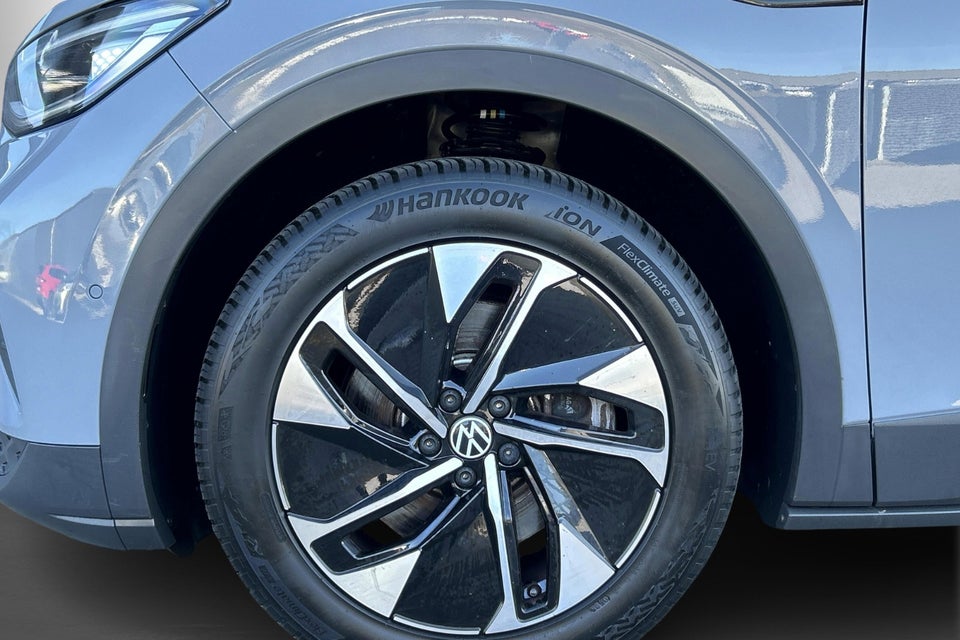 VW ID.4 77 Pro Performance 75 Years Edition 5d