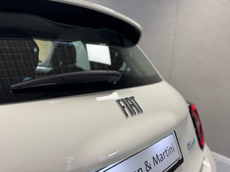 Fiat 500e 42 Icon 3d