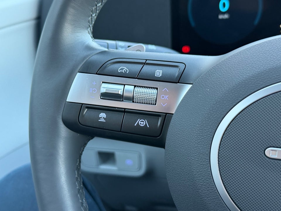 Hyundai Kona 48 EV Essential 5d