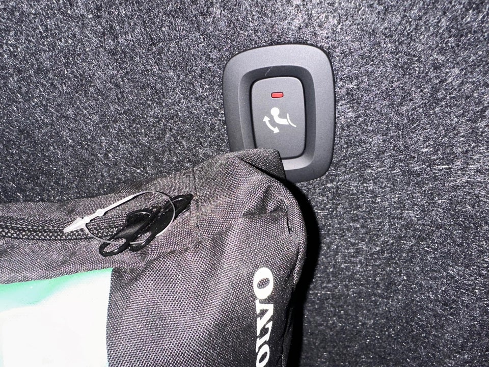 Volvo XC40 P6 ReCharge Plus 5d