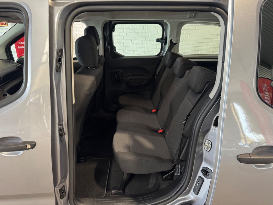 Peugeot e-Rifter 50 Active Pack L2 5d