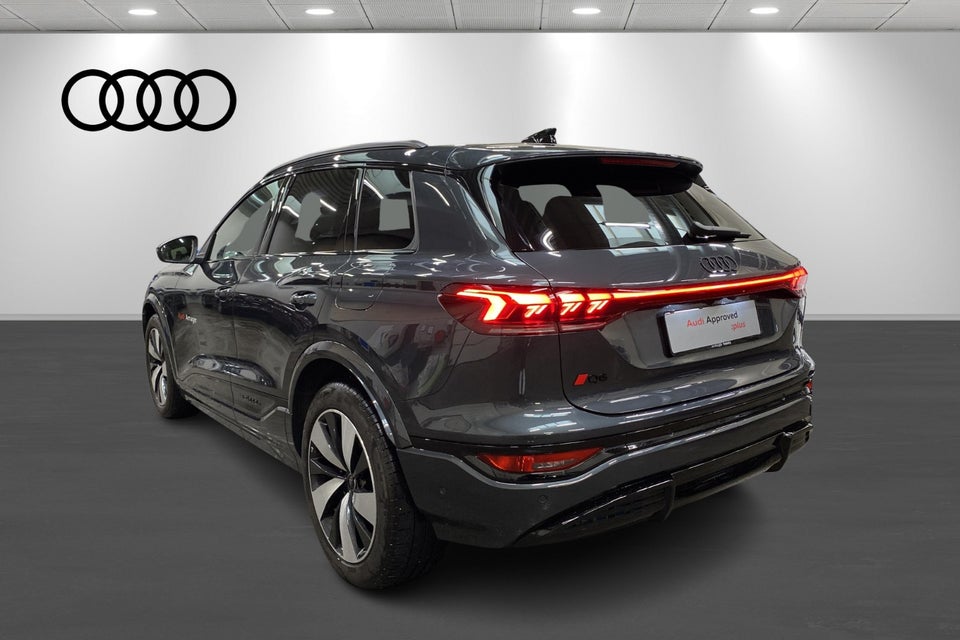 Audi Q6 e-tron Ultra quattro 5d