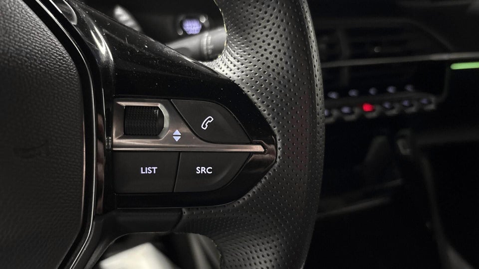 Peugeot e-208 50 GT 5d