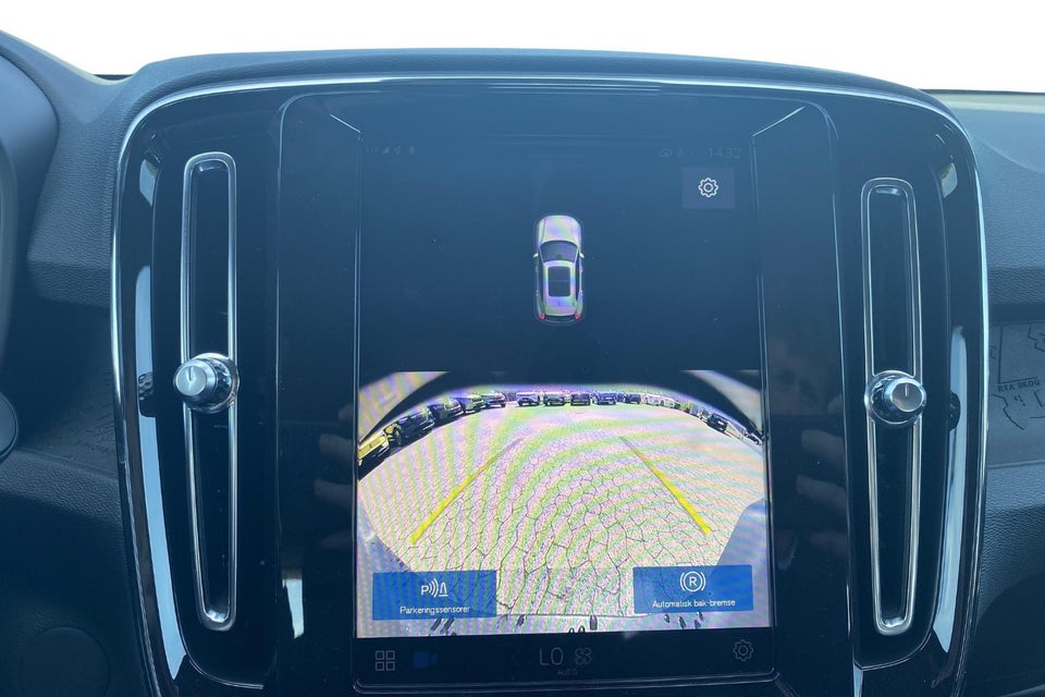 Volvo XC40 P6 ReCharge Core 5d